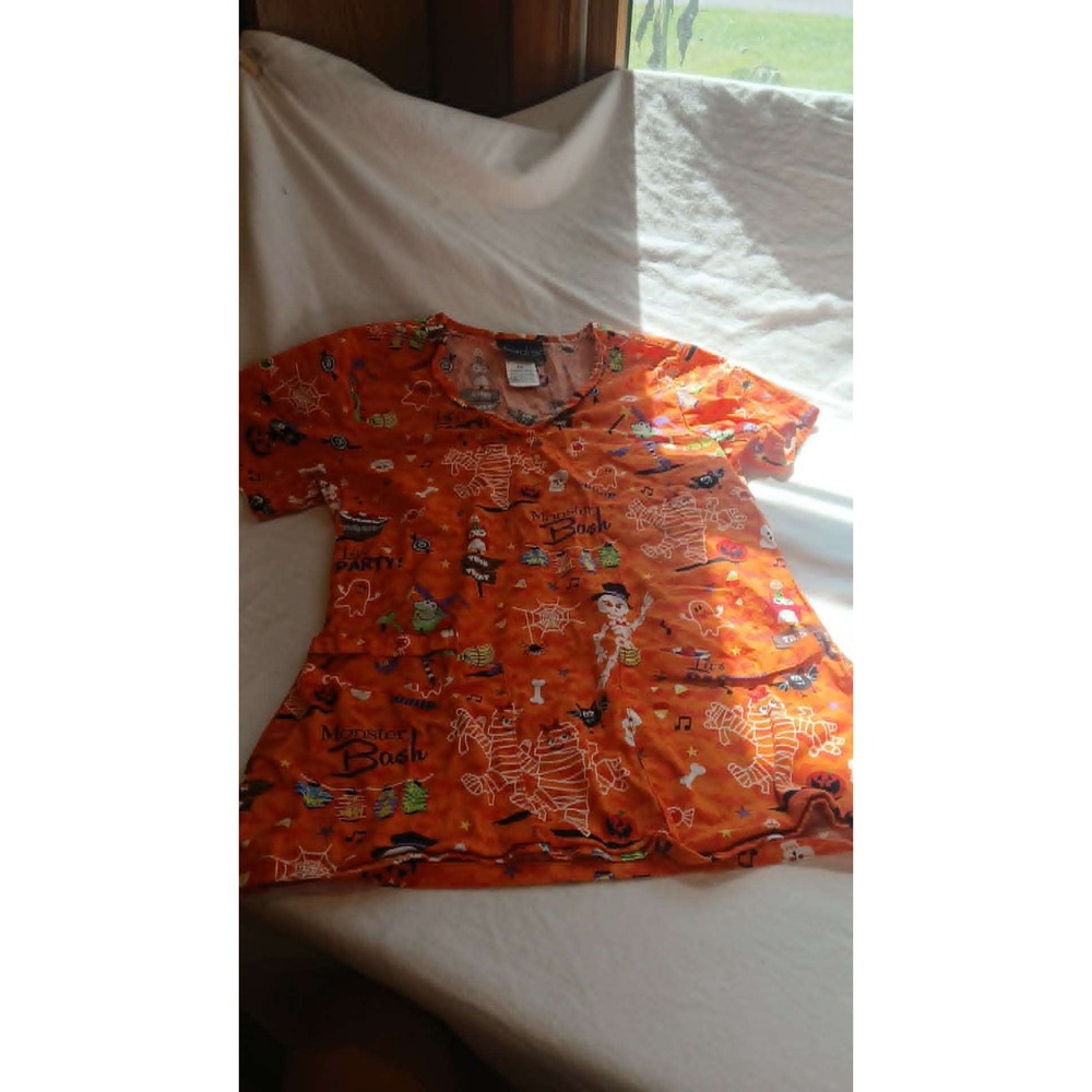 Cherokee Halloween Scrub Top Orange Monster Bash Mummy Skeleton XS CK616